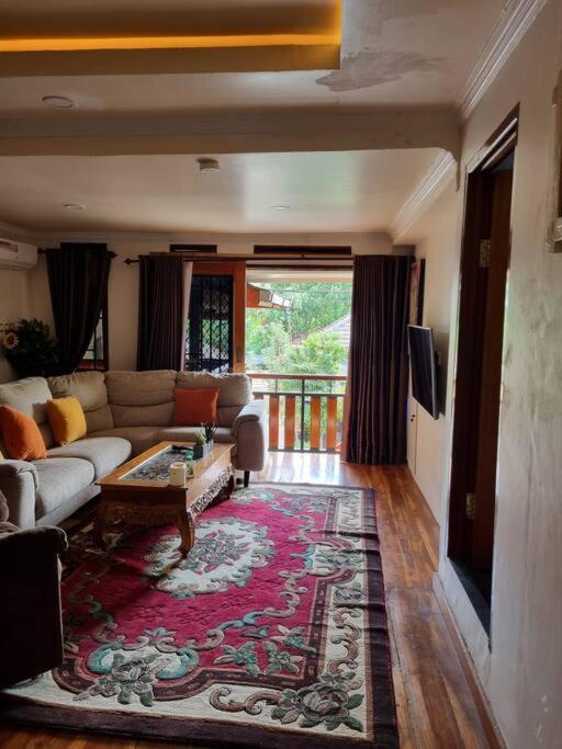 Suci'S Friendly Apartments 马塔兰 外观 照片