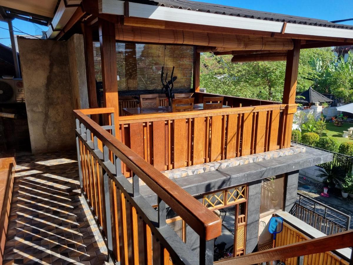 Suci'S Friendly Apartments 马塔兰 外观 照片