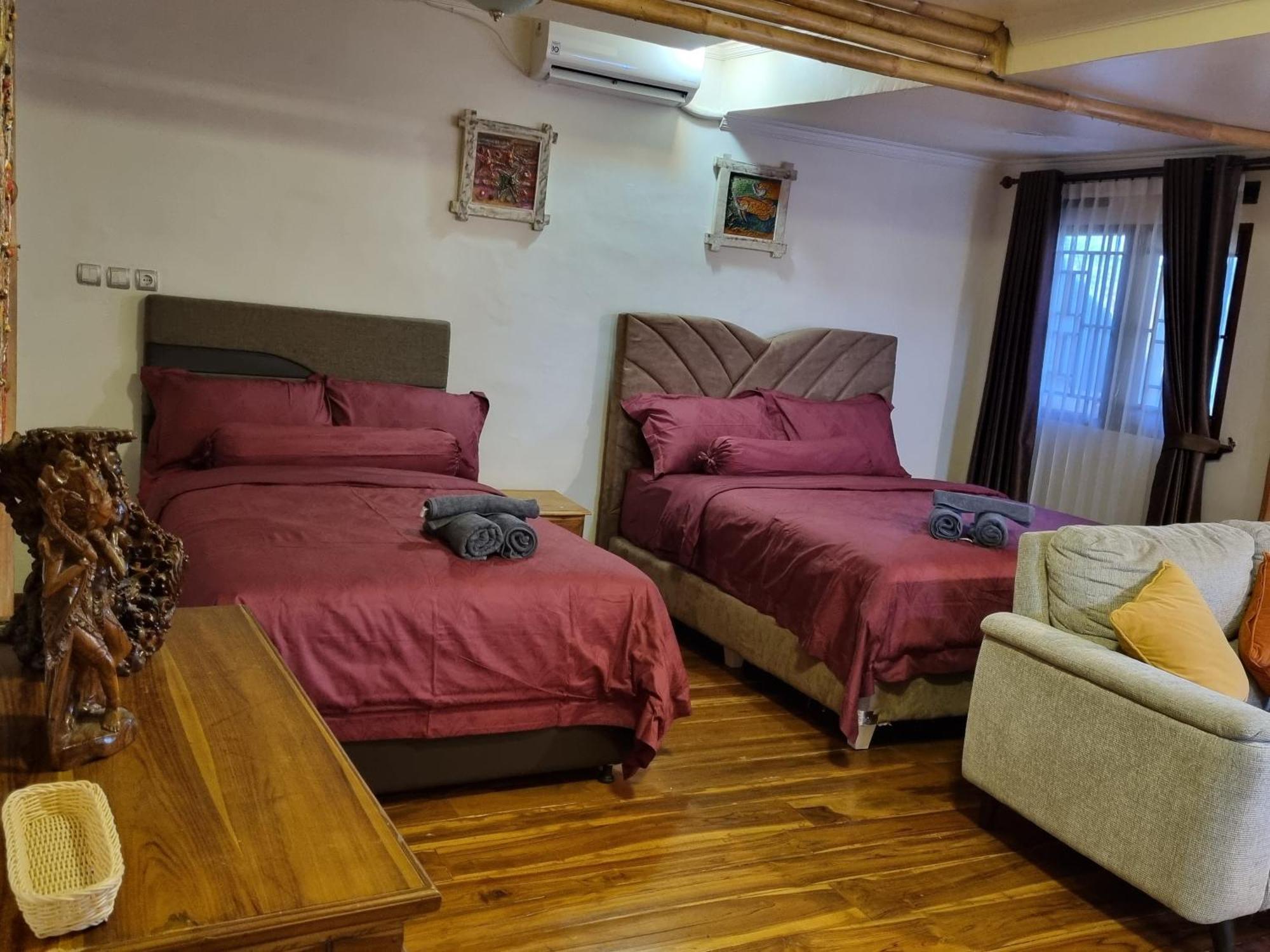Suci'S Friendly Apartments 马塔兰 外观 照片
